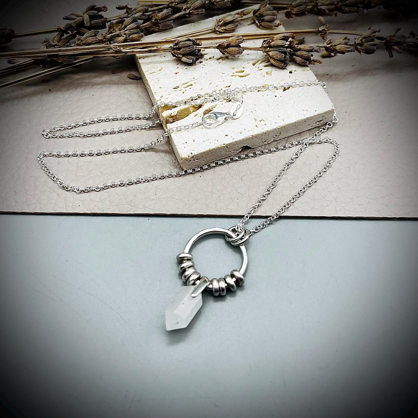 Quartz Crystal Point Necklace, Quartz Silver Hoop Pendant, Hammered Hoop Pendant with Quartz, Quartz Double Point Pendant