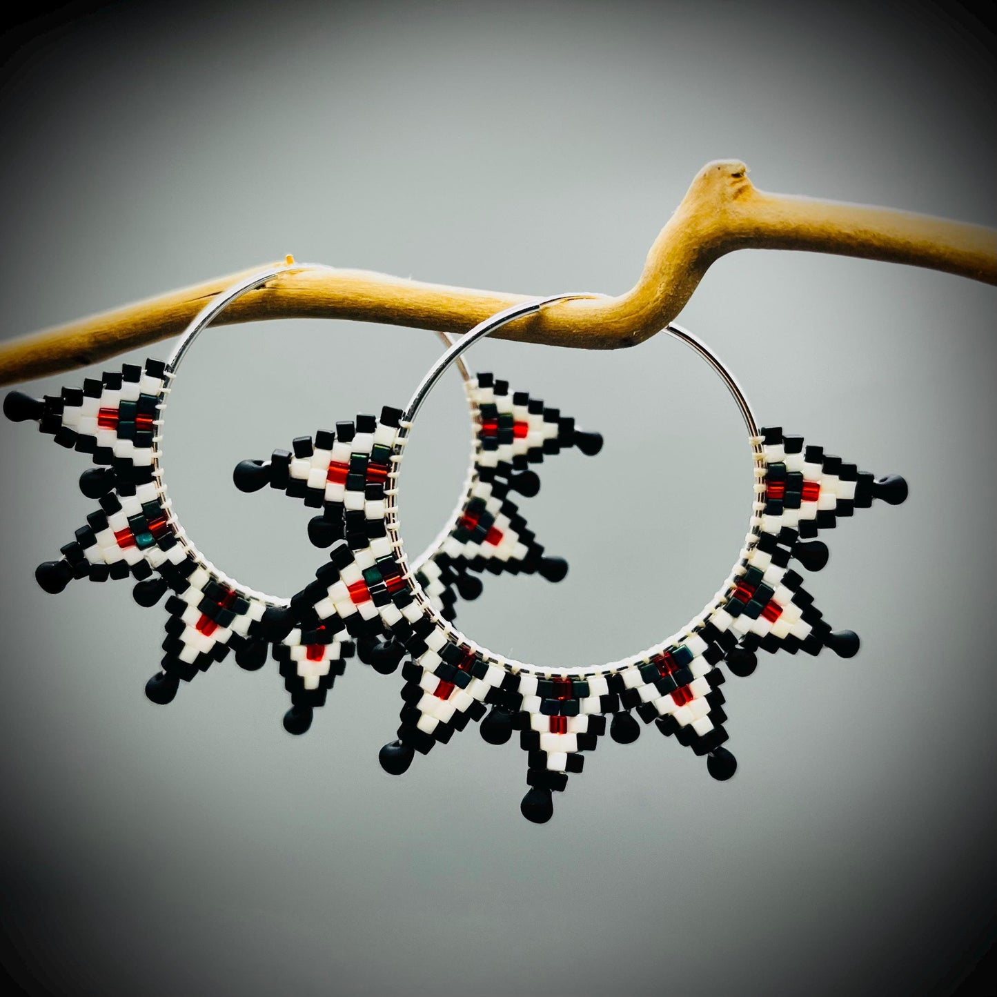 Native American Style Earrings, Boho Beaded Hoop Earrings, Native Hoop Earrings, Beaded Folk Earrings, Tribal Hoop Earrings