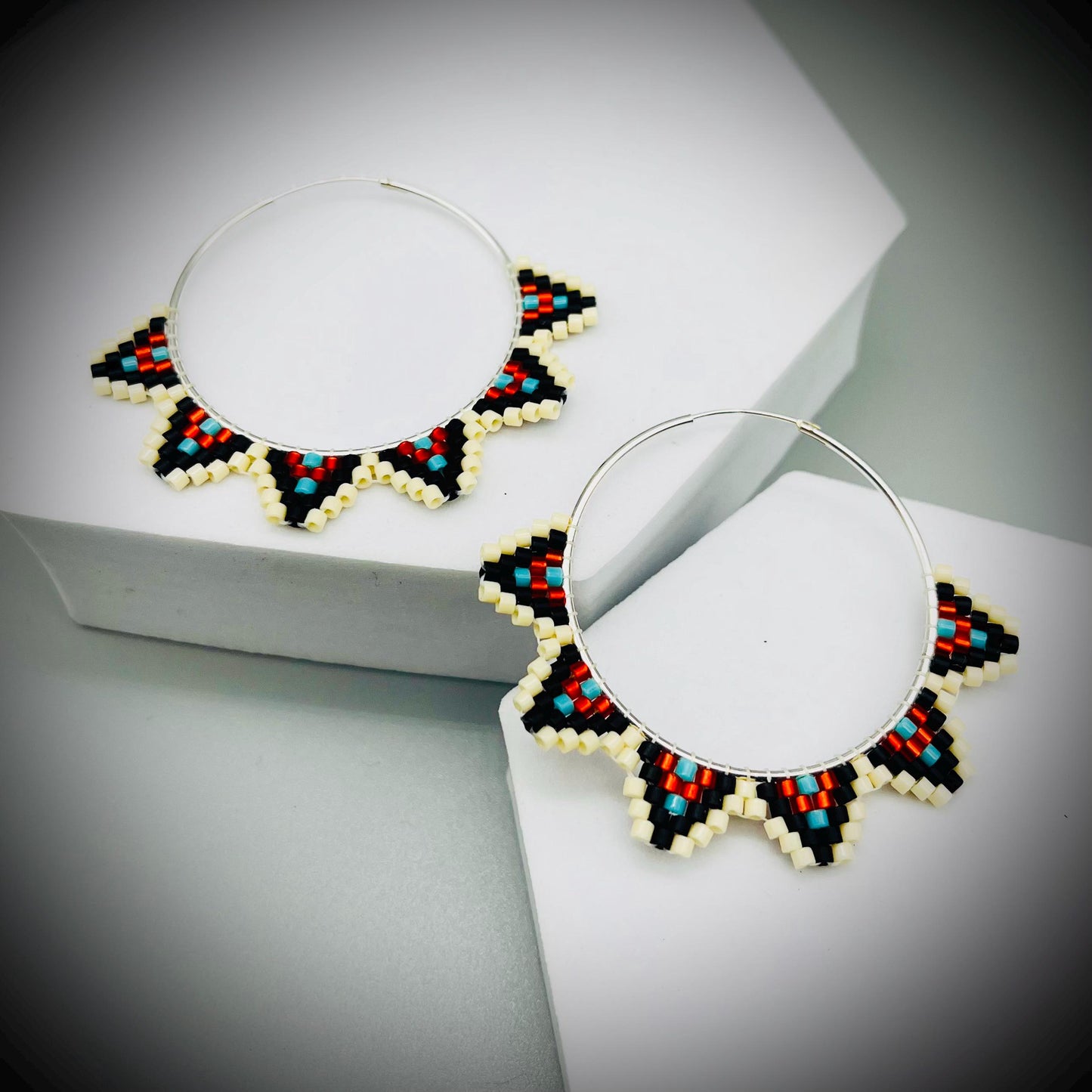 Native American Style Earrings, Boho Beaded Hoop Earrings, Native Hoop Earrings, Beaded Folk Earrings, Tribal Hoop Earrings