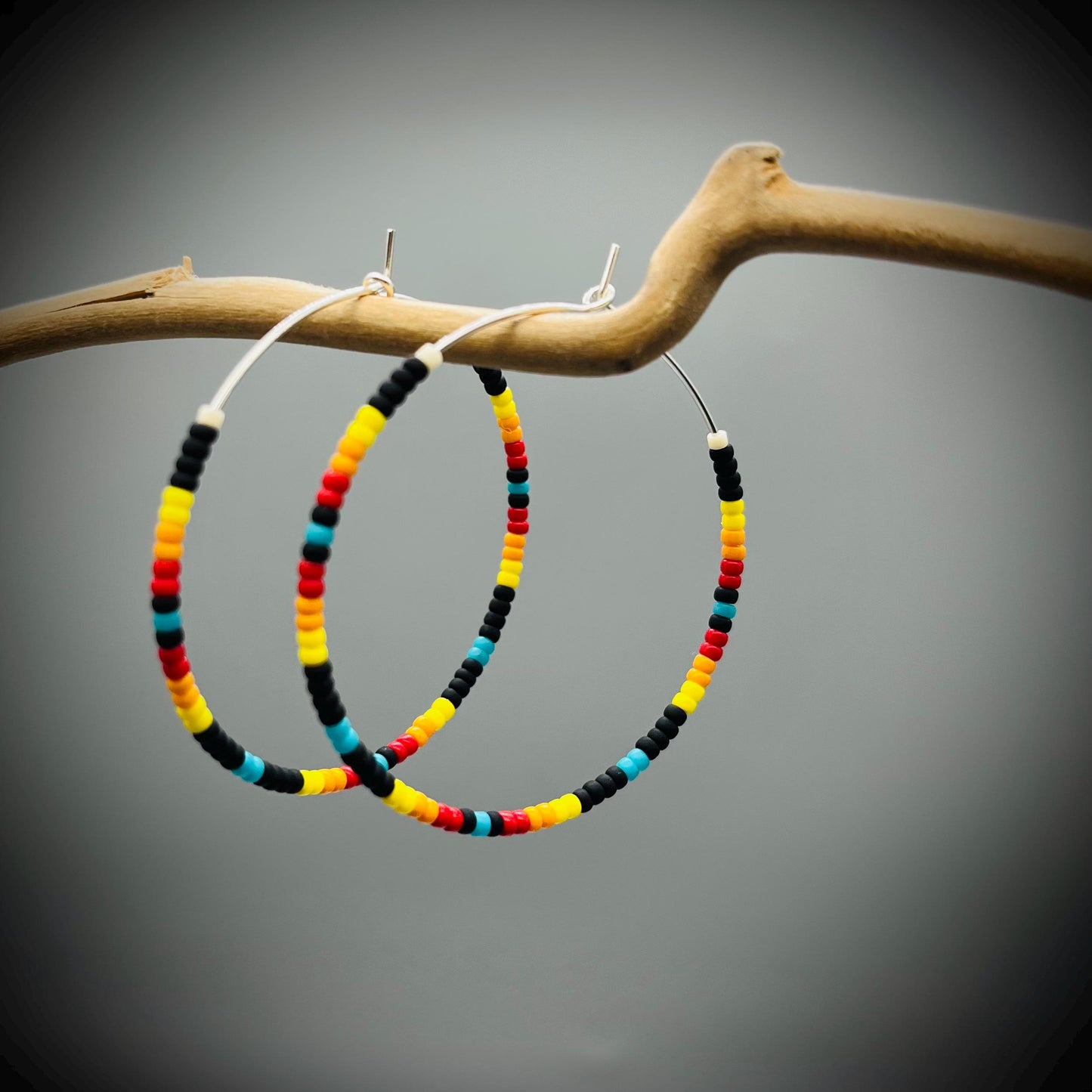 Native American Style Earrings, Boho Beaded Hoop Earrings, Native Hoop Earrings, Beaded Folk Earrings, Tribal Hoop Earrings, Aztec Earrings