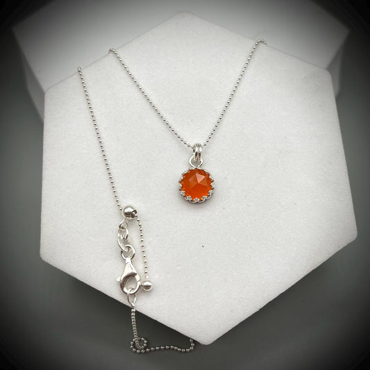 Carnelian and Sterling Silver Necklace, Carnelian Crystal Pendant Necklace, Carnelian and Silver Adjustable Necklace