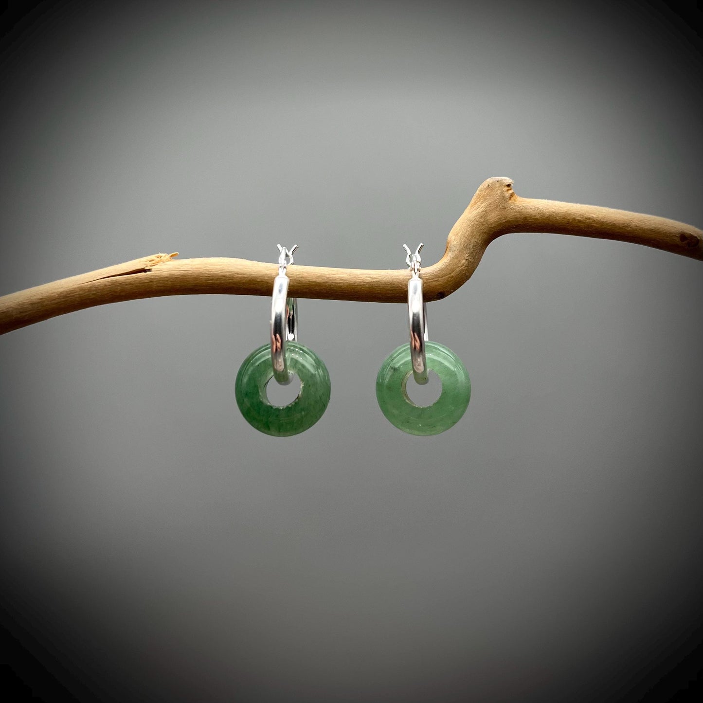 Aventurine Crystal Hoop Hearings,  Green Aventurine and Sterling Silver Earrings, Silver Hoop Earrings, Aventurine Earrings