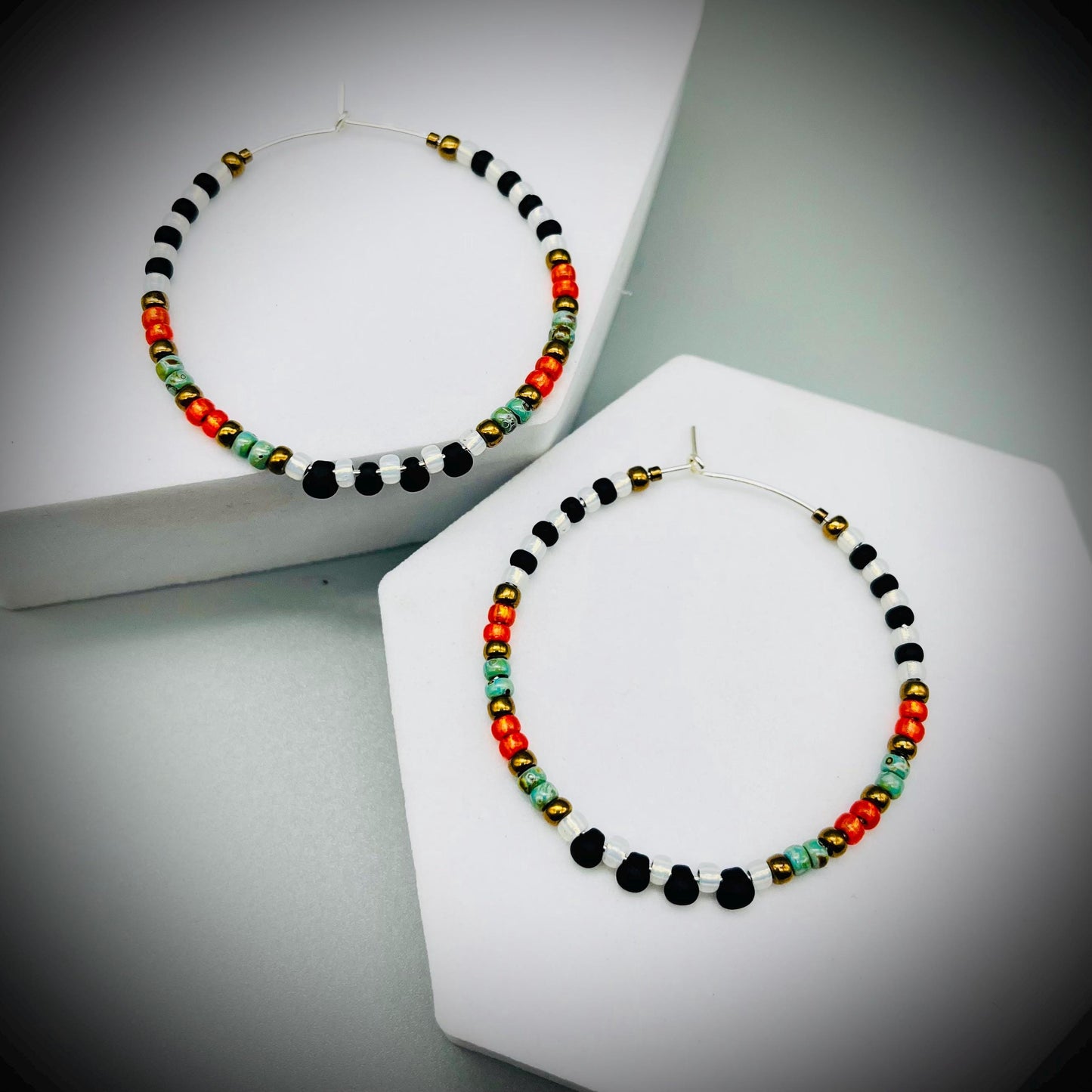 Native American Style Earrings, Boho Beaded Hoop Earrings, Native Hoop Earrings, Beaded Folk Earrings, Tribal Hoop Earrings, Aztec Earrings