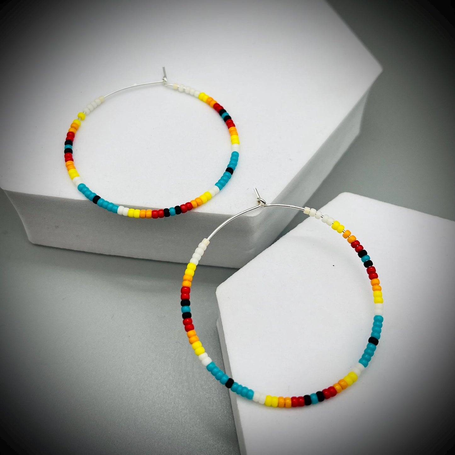 Native American Style Earrings, Boho Beaded Hoop Earrings, Native Hoop Earrings, Beaded Folk Earrings, Tribal Hoop Earrings, Aztec Earrings